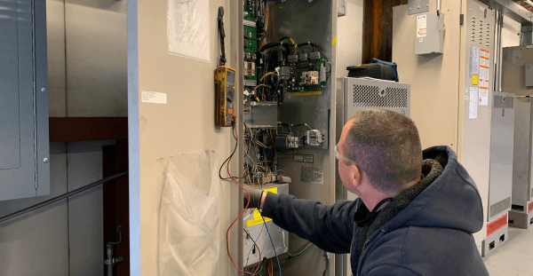 Benefits of Hiring IUEC Elevator Mechanics For Installations, Modernizations, and Maintenance